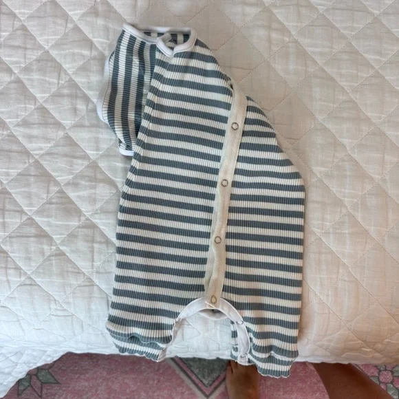 Me + Henry- Striped Sleeveless Baby Romper - Picture 4 of 4
